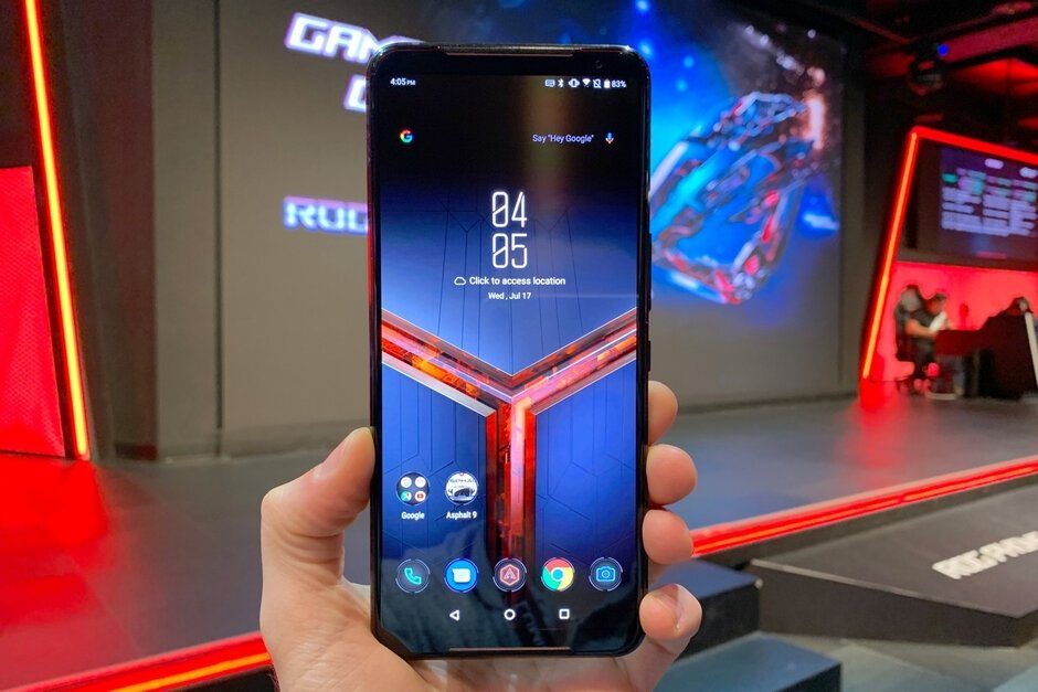 Дисплей в ASUS ROG Phone 2