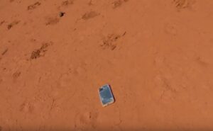 iPhone 11 после падения с 300 метровой высоты