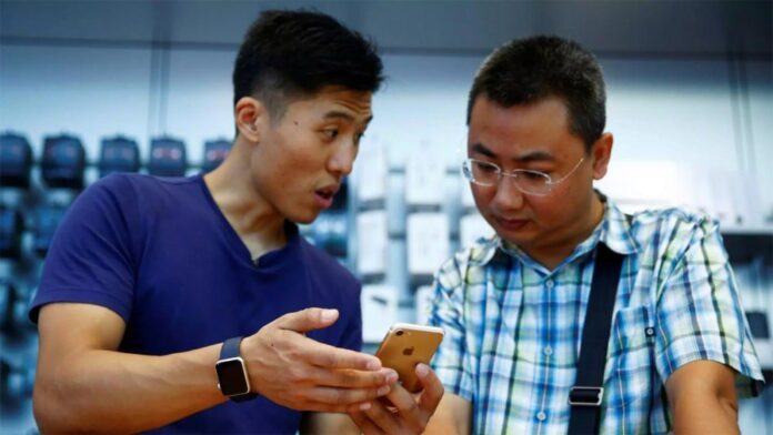преступники при обмене iPhone завладели 6 млн долларов