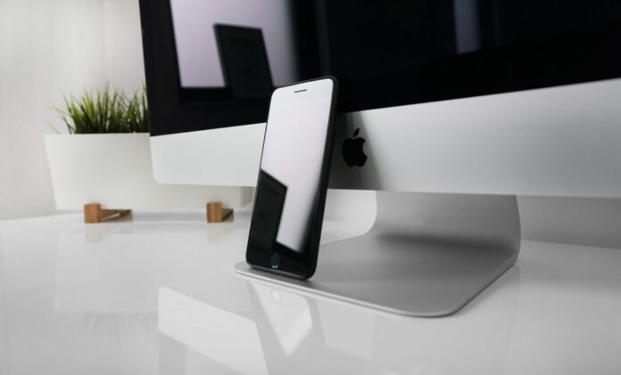 Сервисные центры Apple по ремонту фирменной продукции несут убытки на протяжении 10 лет