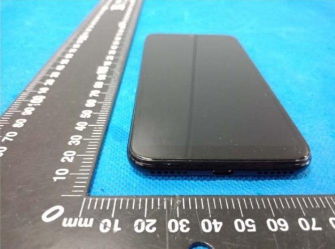 Новый бюджетный смартфон от LG