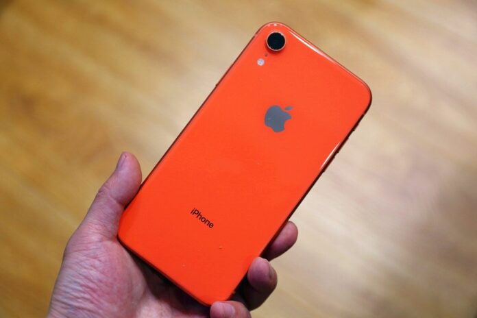 iPhone SE 2 Plus