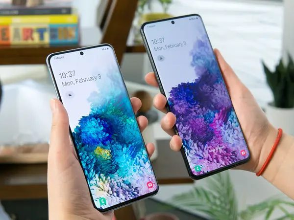 лучший в мире экран у Galaxy S20 Ultra