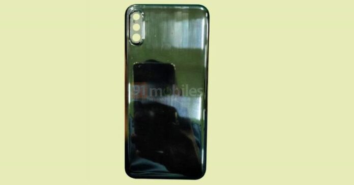 Свежий слив - Samsung готовит к выходу еще один бюджетник – Galaxy A11