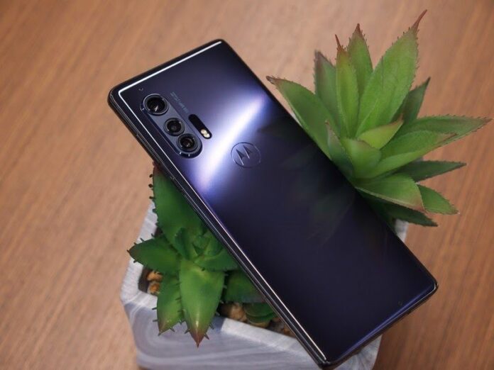 Moto Edge Plus