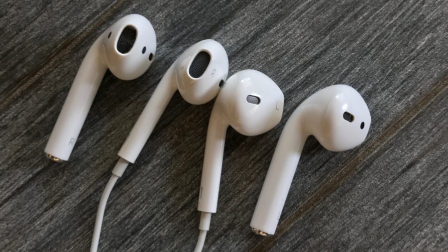 iPhone 12 укомплектуют проводными наушниками EarPods, чем спровоцируют увеличение спроса на AirPods