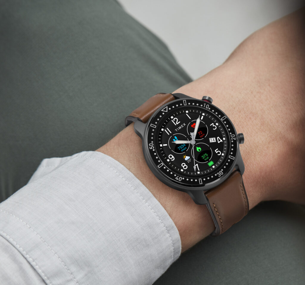Представлена совместная разработка TIMEX и HuaMI – смарт-часы Metropolitan