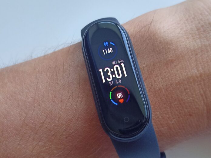 Дисплей Mi Band 5