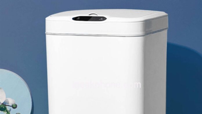 Xiaomi выпустила недорогое смарт-ведро для мусора