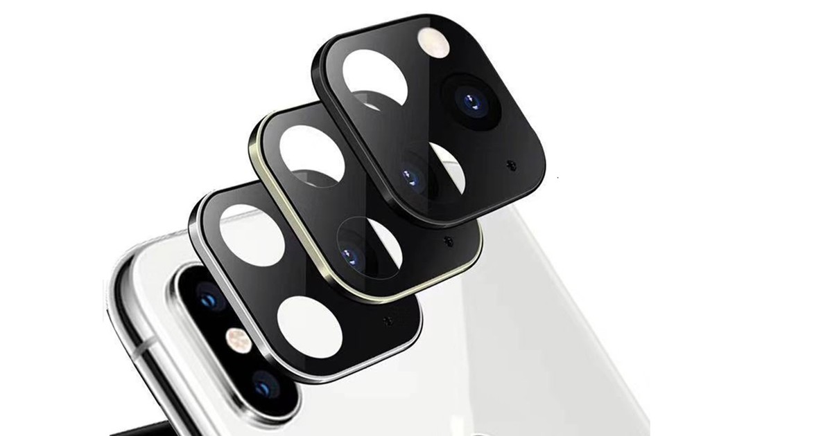 Та самая накладка, которая «превращает» X и XS в версию 11 Pro
