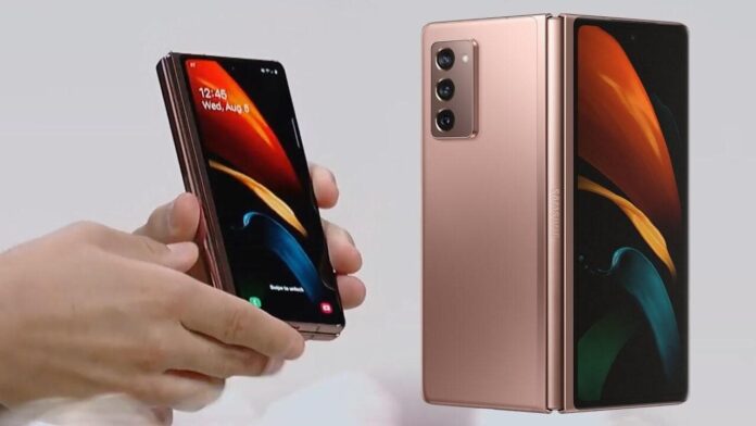 СМИ: новая прошивка Samsung вывела из строя десятки смартфонов Galaxy Z Fold2