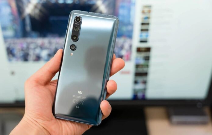Европейские версии Xiaomi Mi 10 и Mi 10 Pro начали получать стабильную версию Android 11/MIUI 12