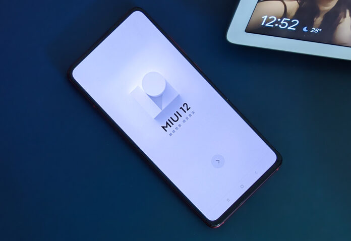 Прошивка MIUI 12 поступает еще на 13 смартфонов Xiaomi, Redmi и POCO