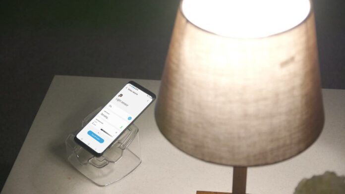 Новая программа Samsung Electronics позволит потребителям перепрофилировать смартфоны в устройства для «умного» дома