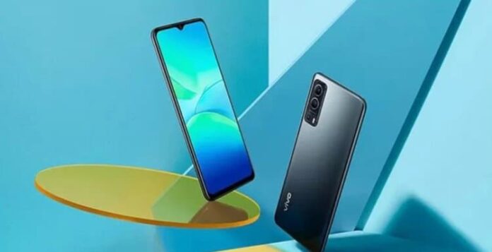 Vivo Y52 5G: новейший смартфон среднего ценового сегмента с тройной камерой, поддержкой 5G и Dimensity 700