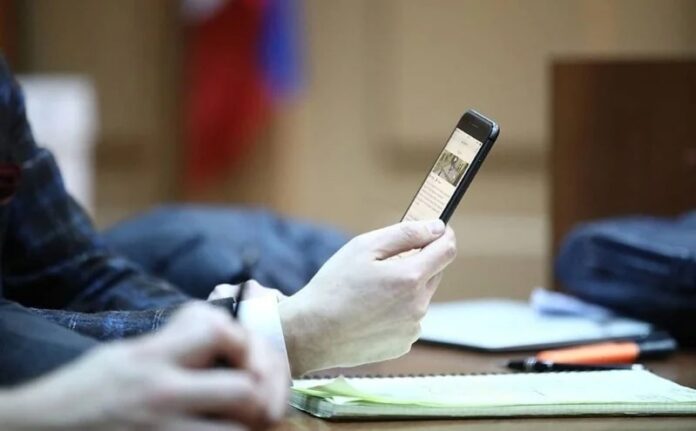 Названы лучшие смартфоны стоимостью до 100 долларов