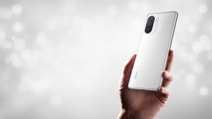 Список пострадавших от MIUI 12.5 смартфонов пополнился Poco F3