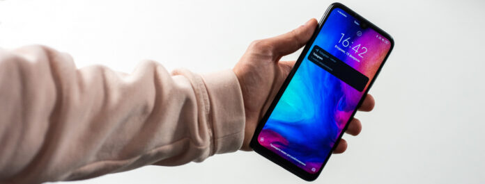 Скрываем содержимое уведомлений на экране блокировки смартфона Xiaomi