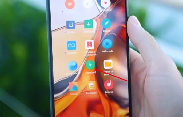 Как запустить проверку безопасности на смартфонах Xiaomi, Redmi и POCO для выявления вирусов