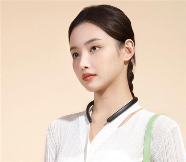 «Умное» шейное кольцо Hipee Smart Health Neckband от компании Xiaomi избавит от болей в шее и плечах