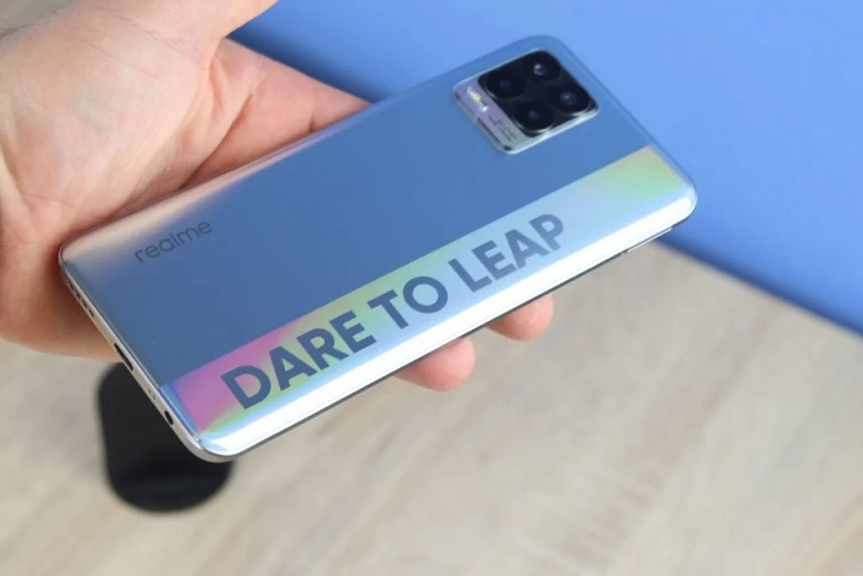 realme 8