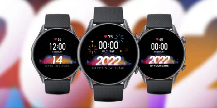 Компания Amazfit выпустила коллекцию рождественских циферблатов для персонализации смарт-часов
