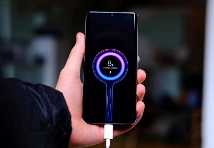 зарядка смартфона Xiaomi