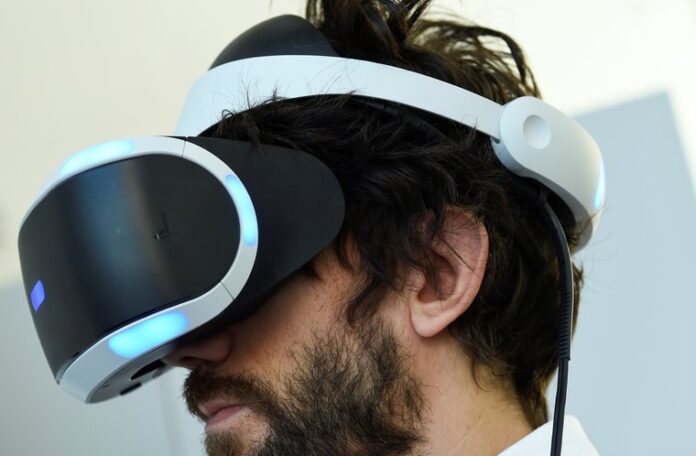 VR-гарнитура