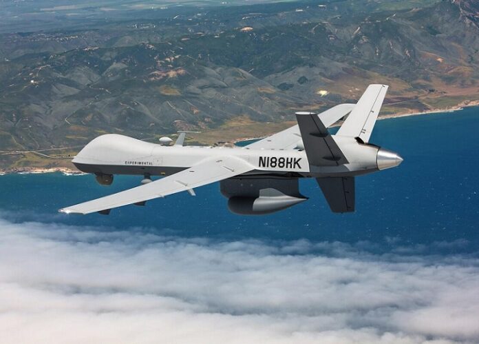 Тяжелый беспилотник MQ-9 Reaper