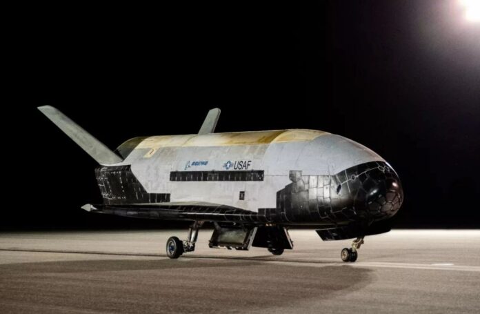 Космоплан Boeing X-37B