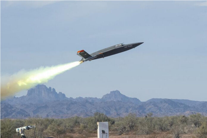 Компания Kratos и ВВС США объявили об успешном испытании автономного самолета Valkyrie