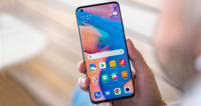 Три способа включить экран Xiaomi, не прикасаясь к нему