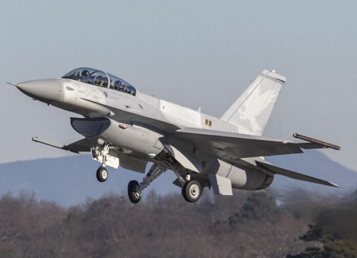 Истребитель F-16 Block 70