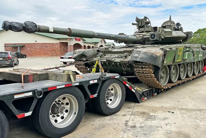 Затрофеенный ВСУ танк Т-90А доставили на американский полигон в Абердине