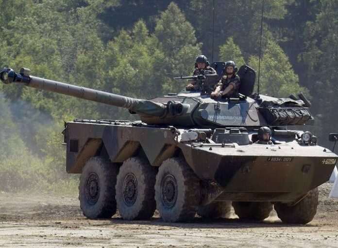 AMX-10 RC оказались уязвимы для минометных осколков
