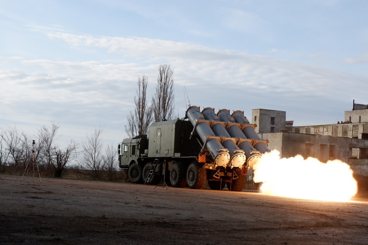 Експерти пояснили, чи здатна ракета Х-35У долетіти до Києва