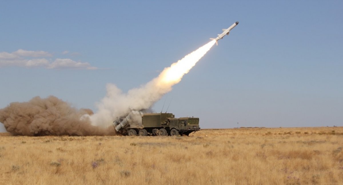 Експерти пояснили, чи здатна ракета Х-35У долетіти до Києва