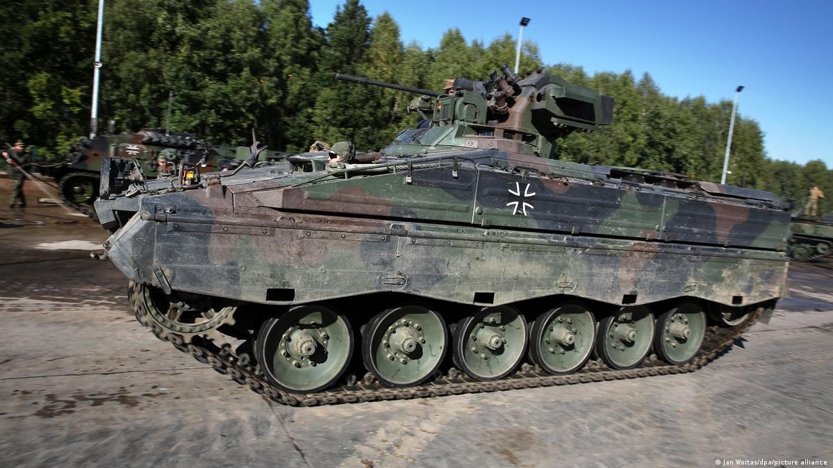 Експерт пояснив, чому ЗСУ не використовують Challenger 2 і Marder width=