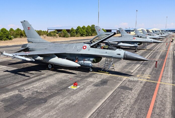 Датские F-16 будут списаны раньше срока для передачи ВСУ