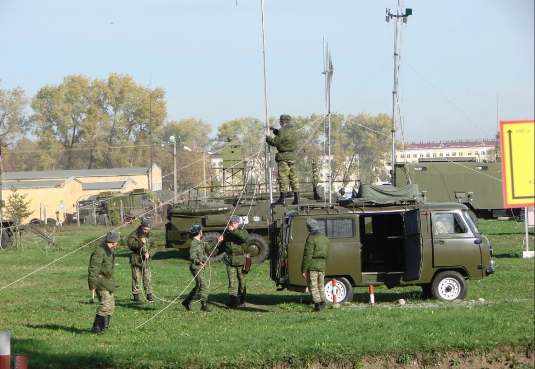 ВСУ поразили комплекс РП-377ЛА "Лорандит", отслеживающий мобильные телефоны