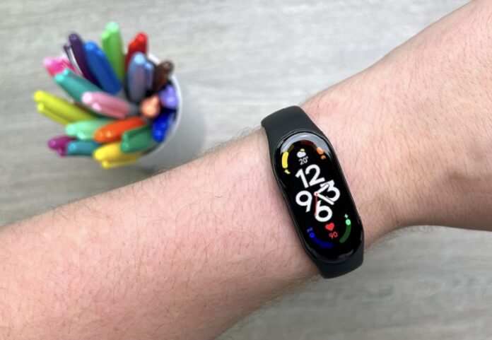 Названы скрытые функции, которые есть в каждом браслете Xiaomi Mi Band