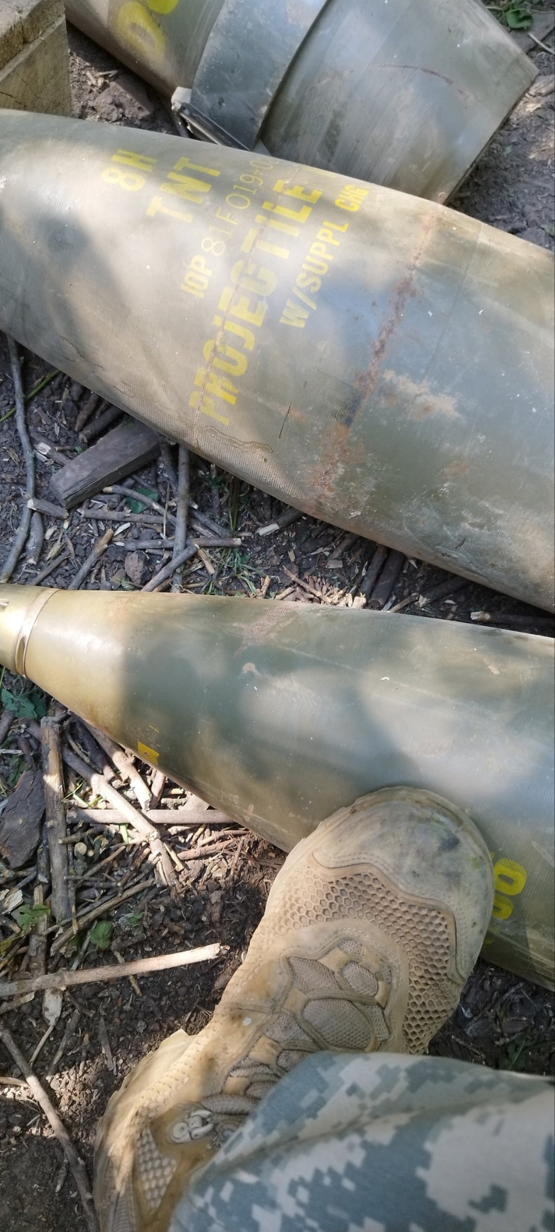 Українські розрахунки 2С7 "Піон" отримали американські снаряди M106
