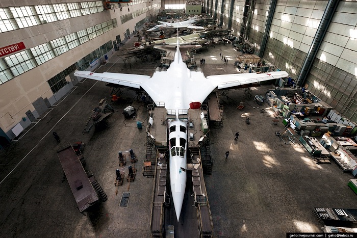 Супутник показав, чому Ту-160 рідко використовується для обстрілів України