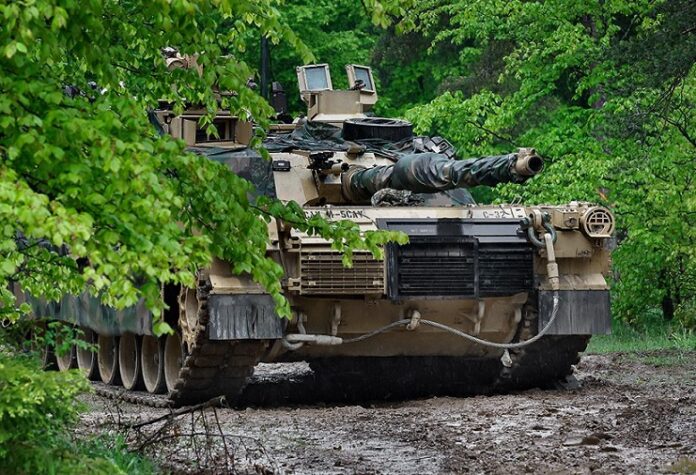 Танковые экипажи Abrams будут в Украине через несколько недель