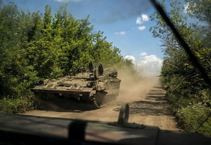На вооружении ВСУ замечены шведские БРЭМы Bgbv 90