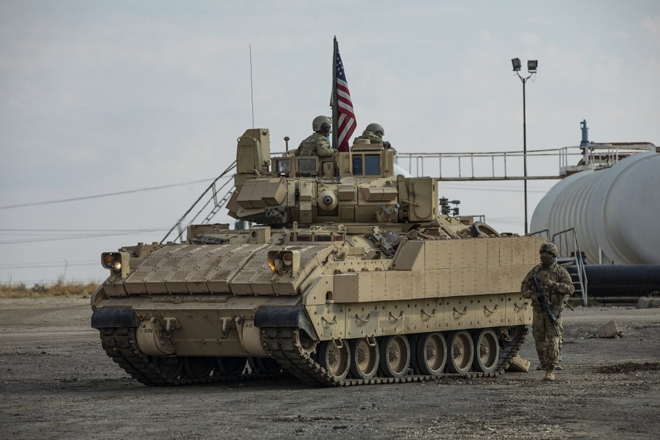 Украниські БПМ M2 Bradley отримали динамічний захист BRAT