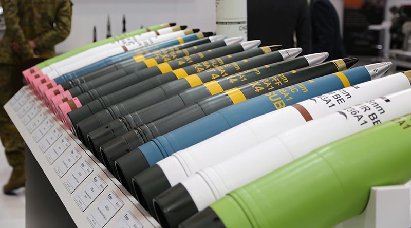 САУ AS9 Huntsman протестувала снаряди виробництва Rheinmetall