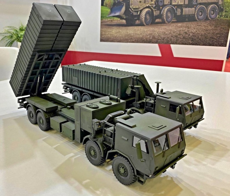 На DEX'23 дебютувала пускова установка для ракети Khan на базі Tatra