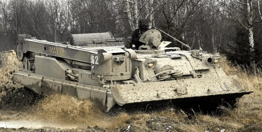На вооружении ВСУ замечены редкие танки VT-72B