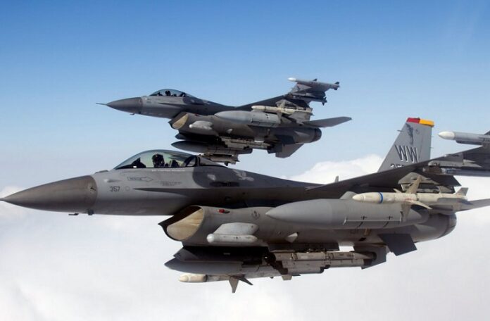 Эксперт назвал особенности F-16 в версии Block 20 MLU, которые получат ВС ВСУ